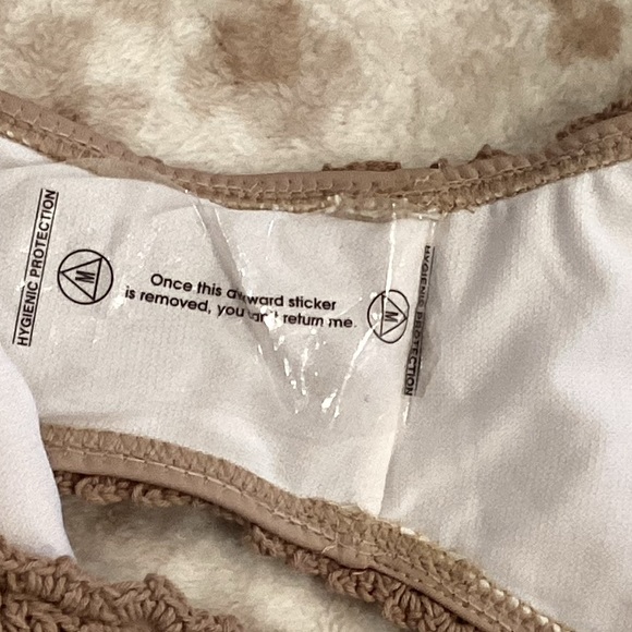 NWT Natural Brown Triangle Crochet Bikini Set with Hipster Pant, Size 6 - Picture 7 of 14